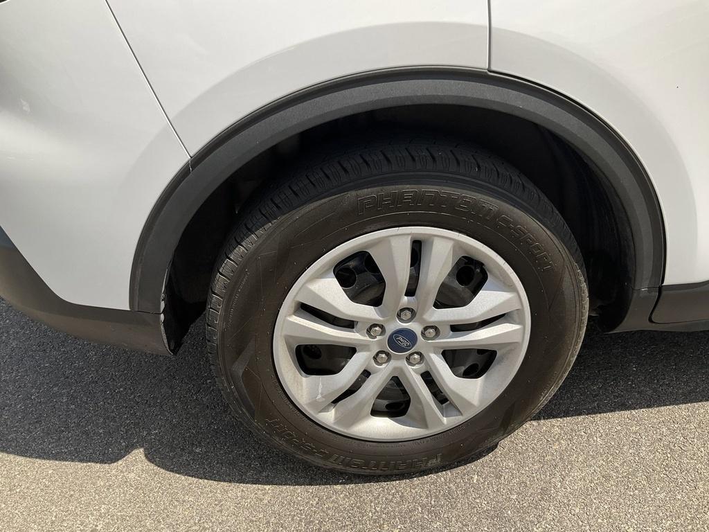 used 2021 Ford Escape car, priced at $15,019