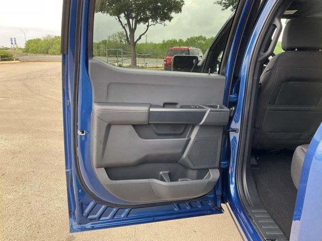 new 2025 Ford F-150 car, priced at $44,369