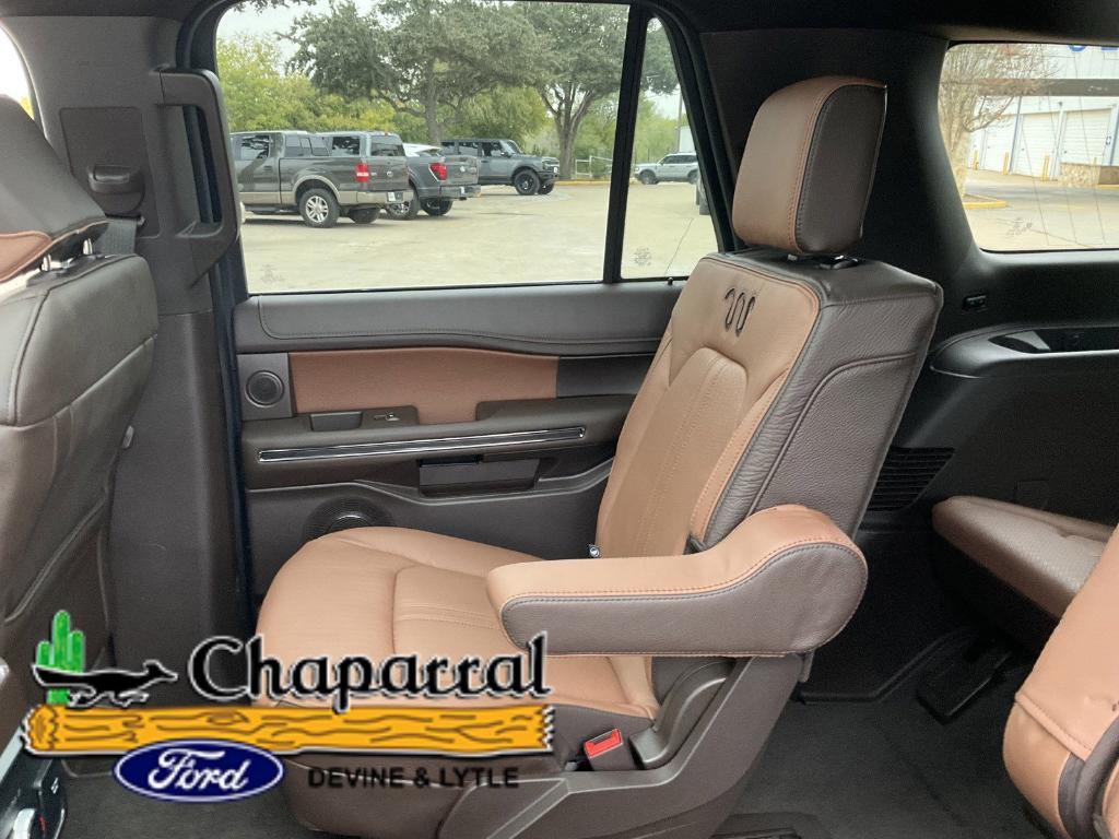 new 2024 Ford Expedition Max car, priced at $75,739