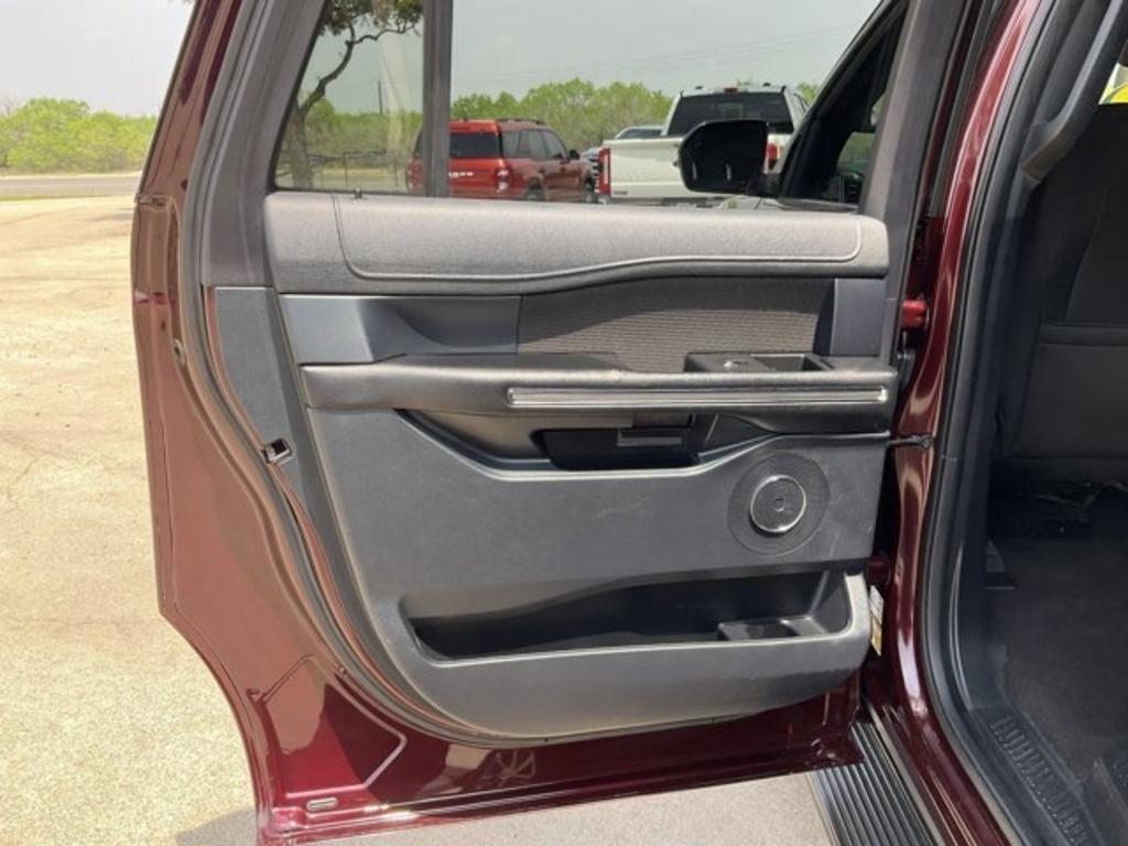 used 2020 Ford Expedition Max car, priced at $25,980