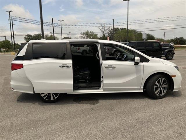 used 2023 Honda Odyssey car, priced at $35,991