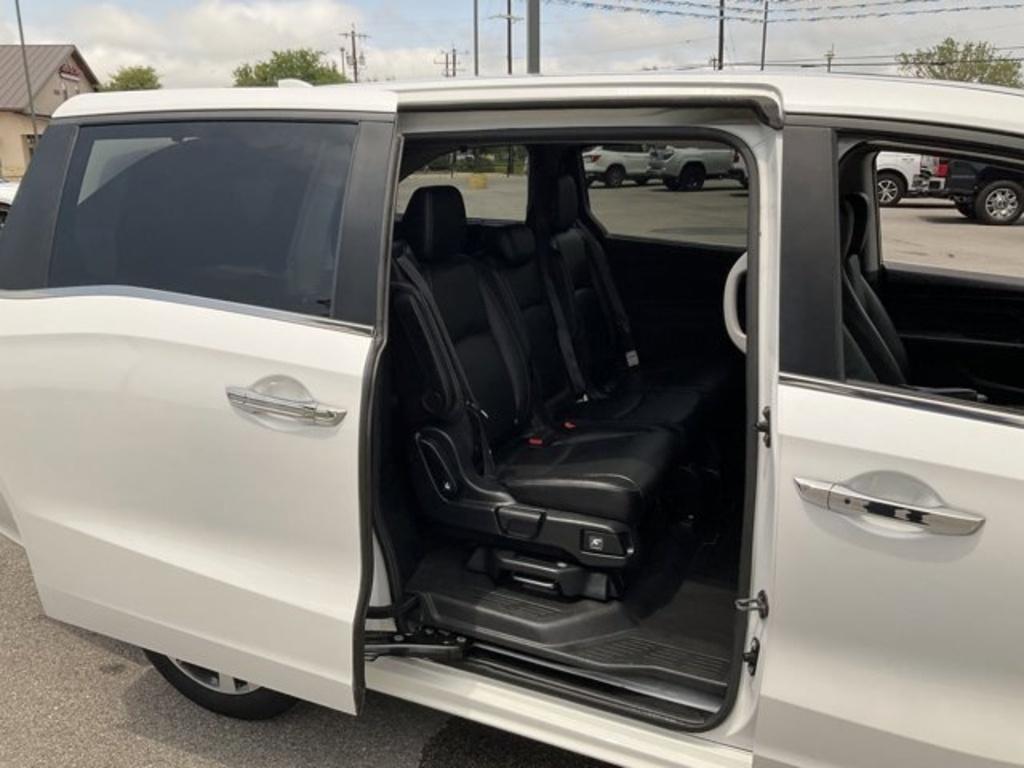 used 2023 Honda Odyssey car, priced at $35,991