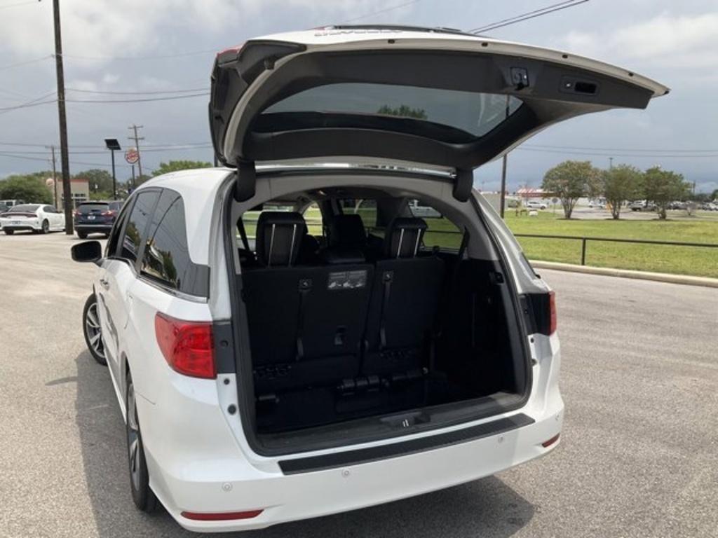 used 2023 Honda Odyssey car, priced at $35,991