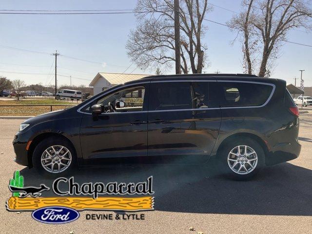 used 2022 Chrysler Pacifica car, priced at $20,550