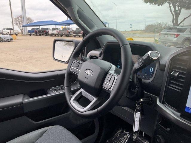 new 2025 Ford F-150 car, priced at $45,724