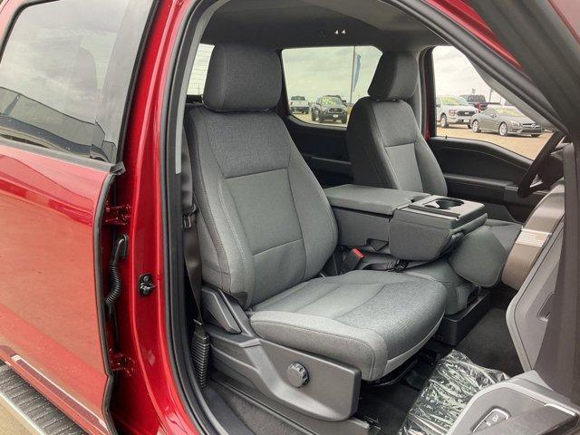new 2025 Ford F-150 car, priced at $45,724