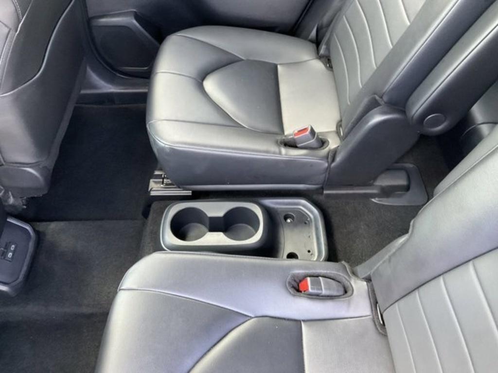 used 2024 Toyota Highlander car, priced at $41,325