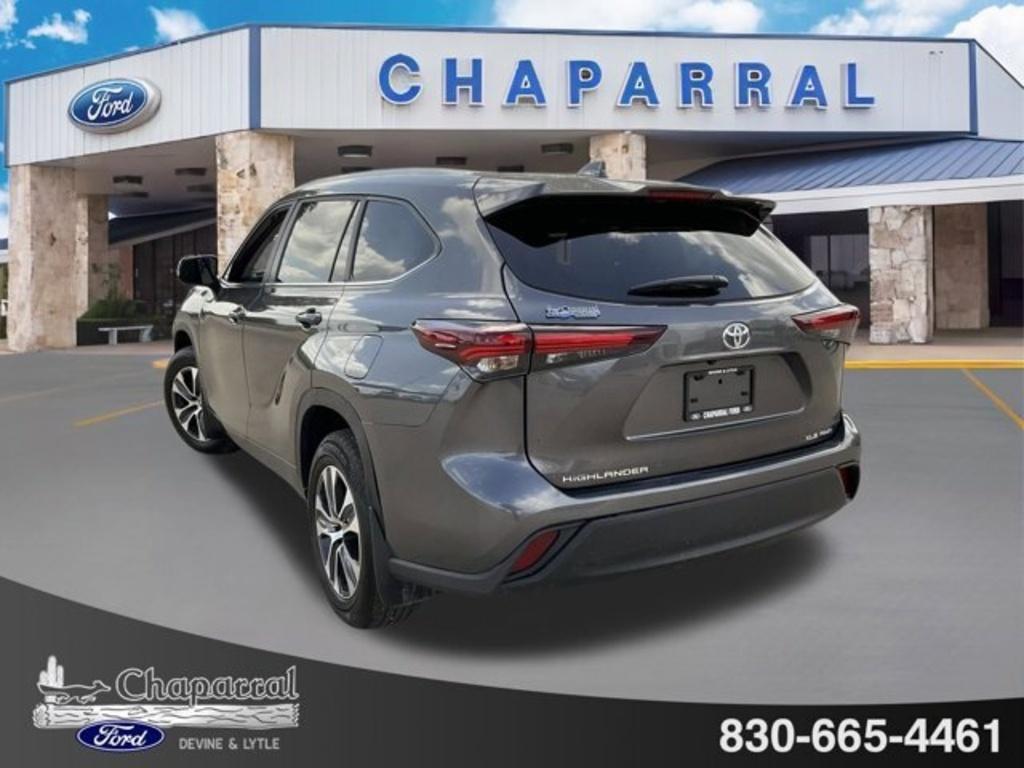 used 2024 Toyota Highlander car, priced at $41,325