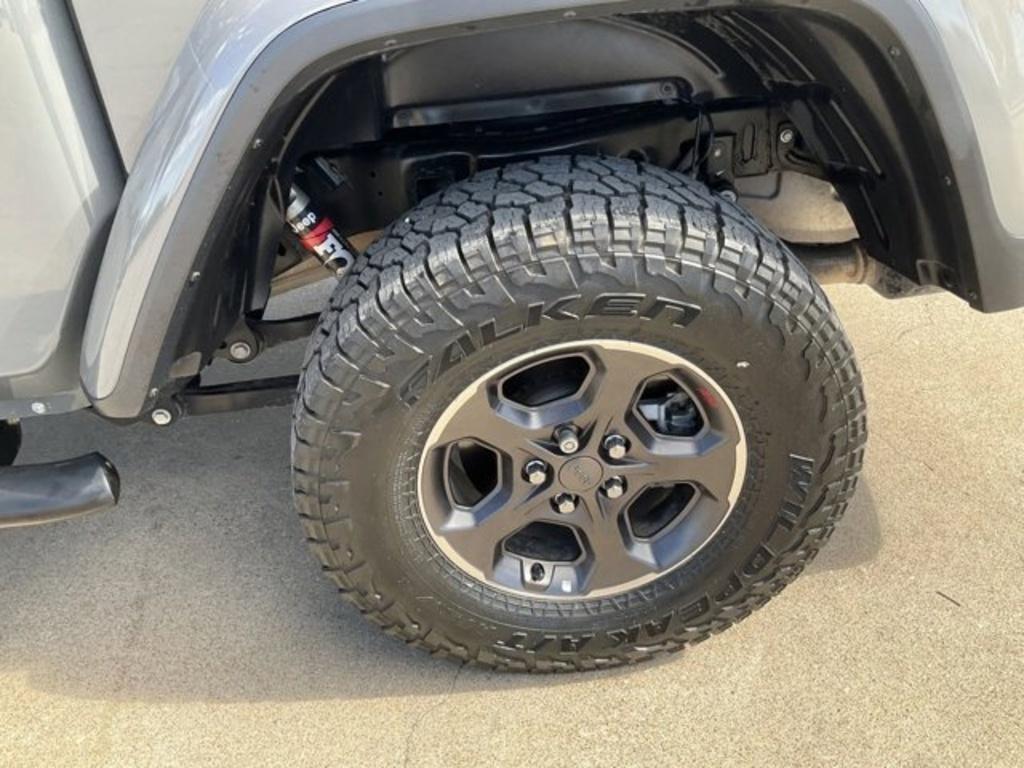 used 2020 Jeep Gladiator car, priced at $33,985