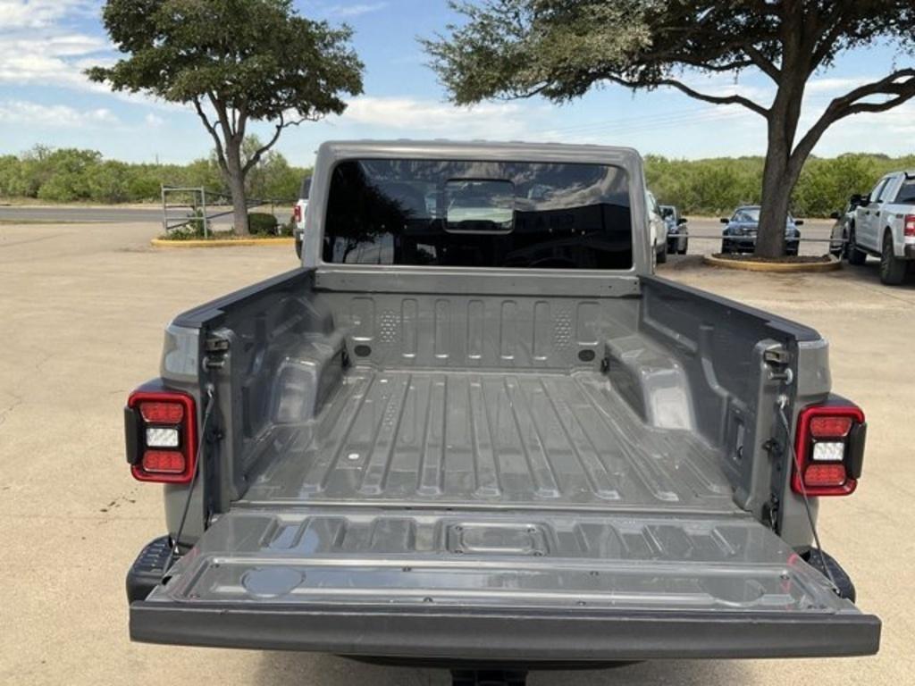 used 2020 Jeep Gladiator car, priced at $33,985