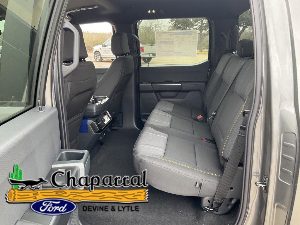 new 2025 Ford F-150 car, priced at $43,053