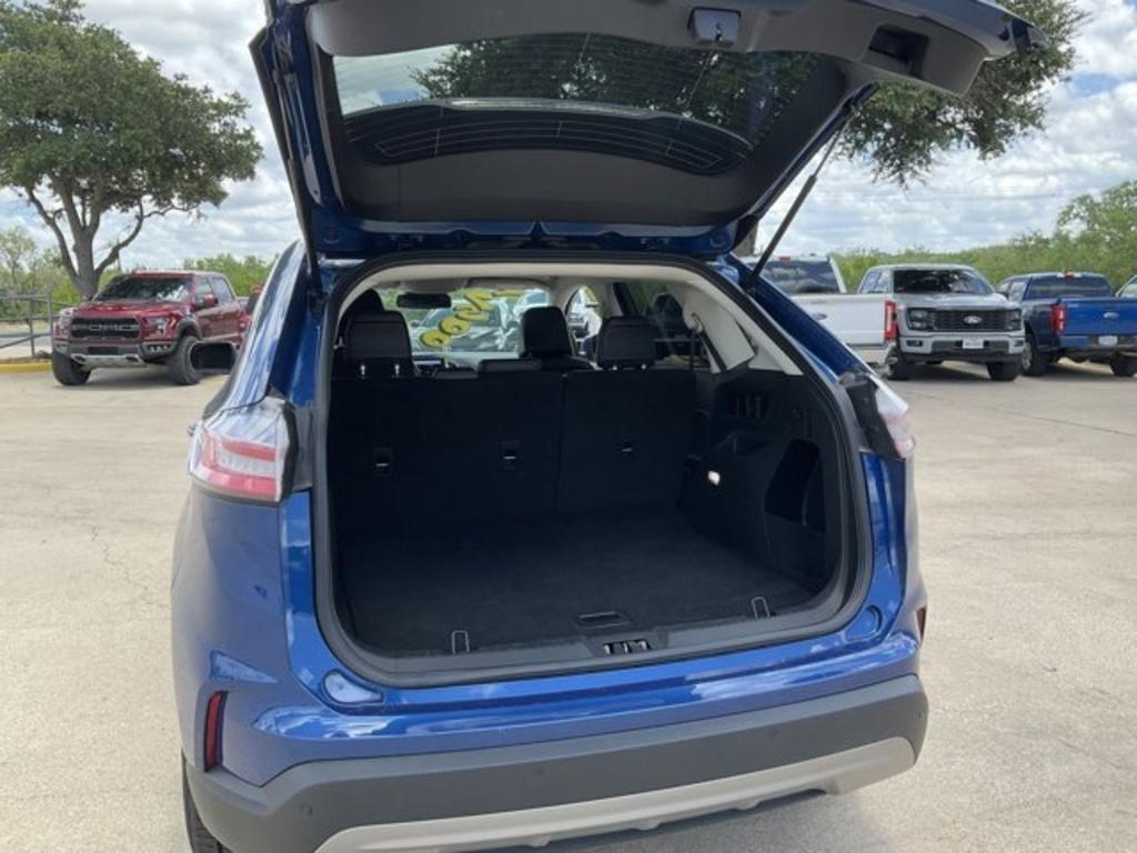 used 2024 Ford Edge car, priced at $26,550