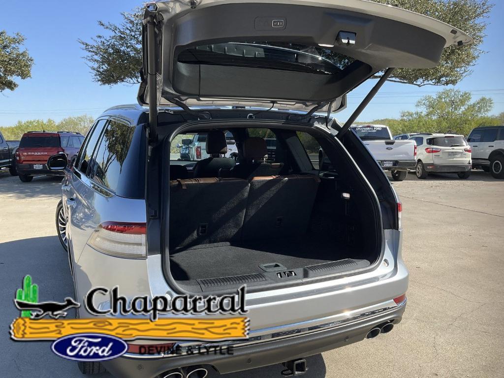 used 2022 Lincoln Aviator car, priced at $40,950