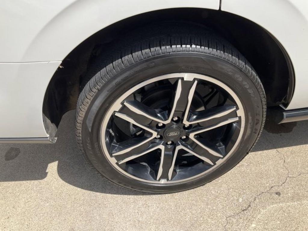 used 2020 Ford Expedition car, priced at $34,870