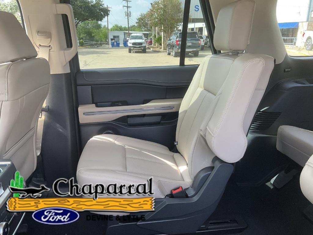 new 2024 Ford Expedition Max car, priced at $62,377