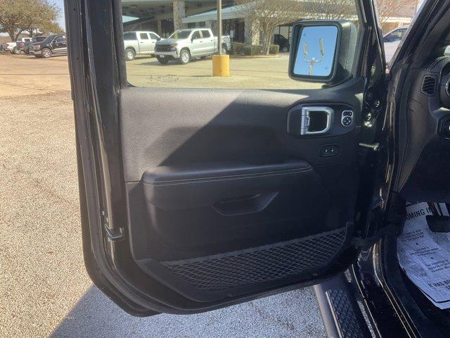 used 2022 Jeep Gladiator car, priced at $32,494