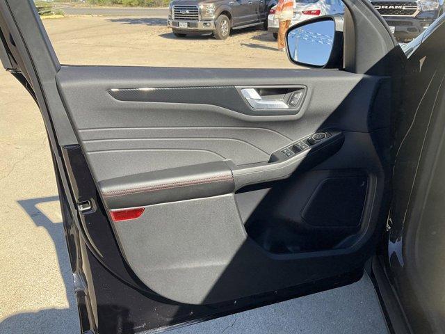 new 2025 Ford Escape car, priced at $25,371
