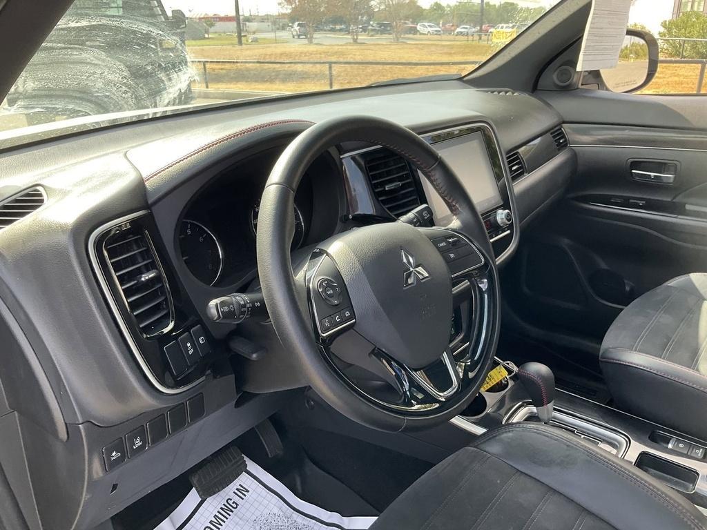 used 2020 Mitsubishi Outlander car, priced at $14,449