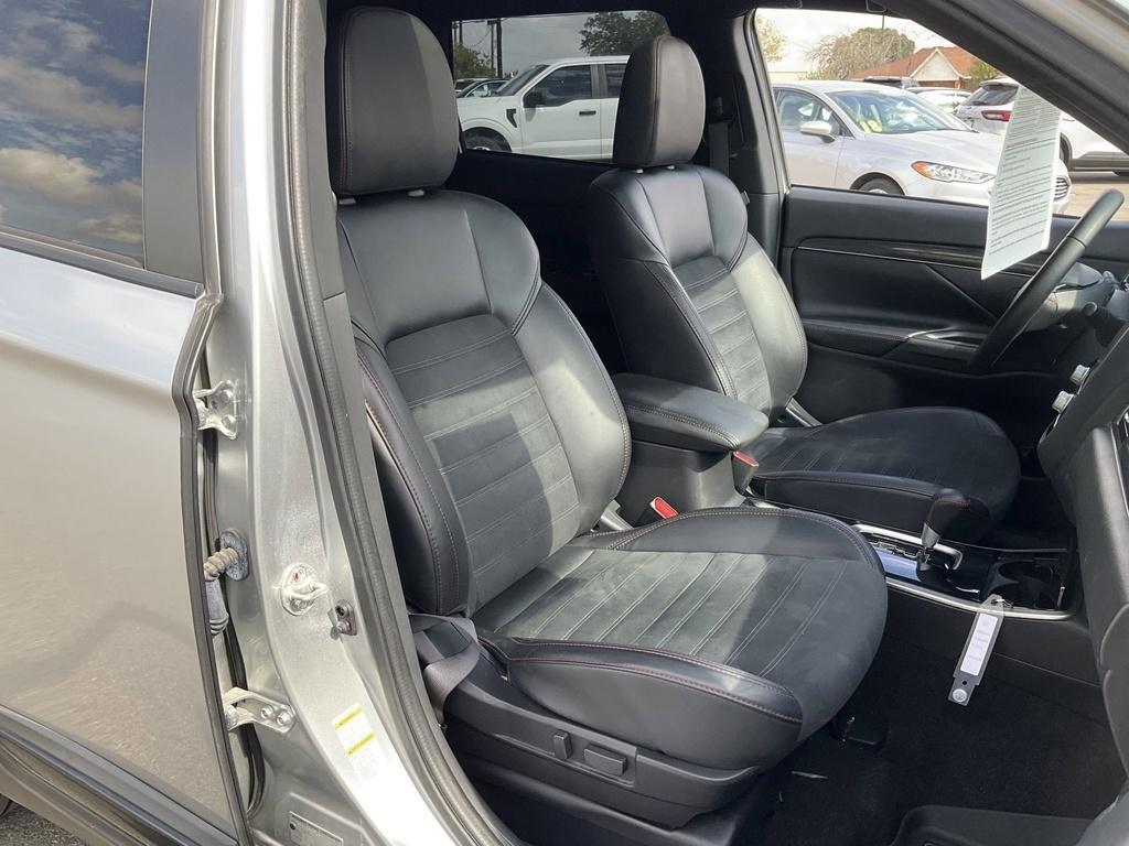 used 2020 Mitsubishi Outlander car, priced at $14,449