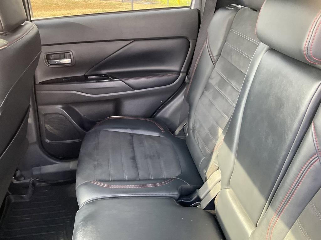 used 2020 Mitsubishi Outlander car, priced at $14,449