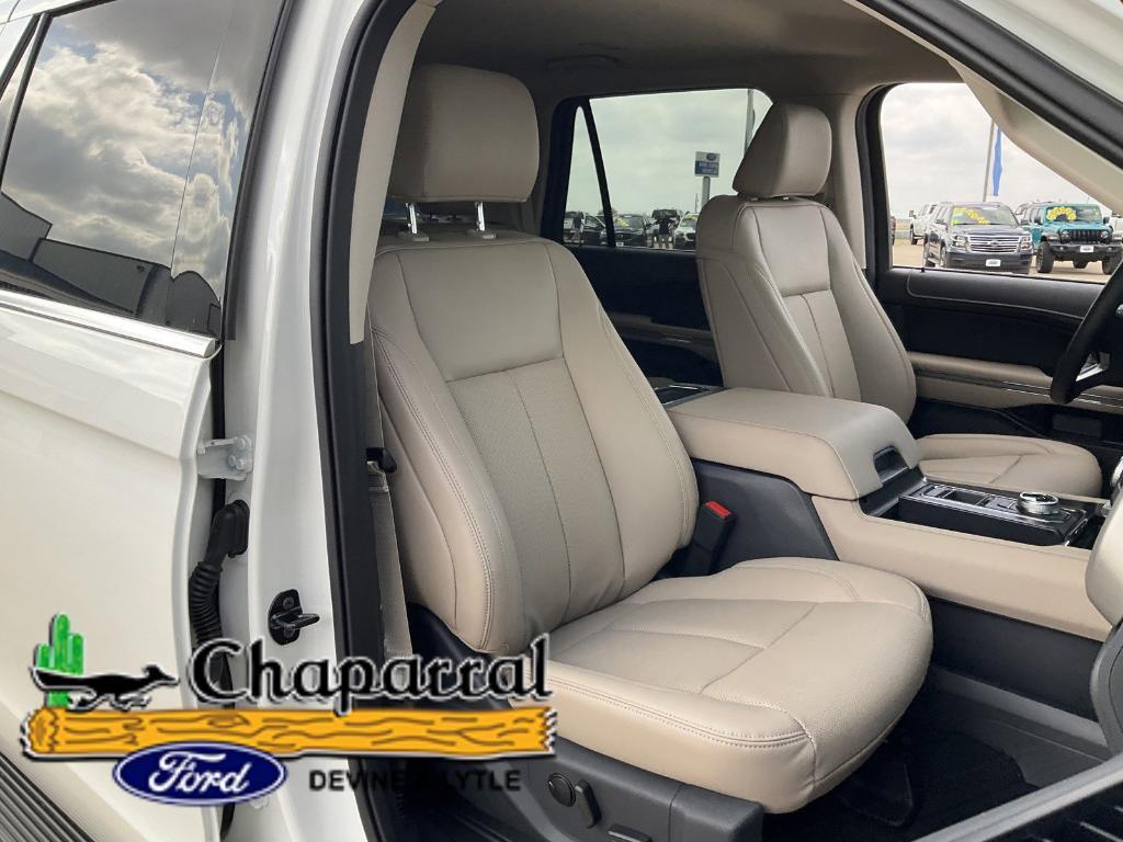 new 2024 Ford Expedition Max car, priced at $62,848