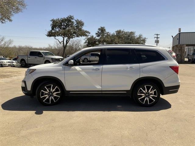 used 2022 Honda Pilot car, priced at $34,994