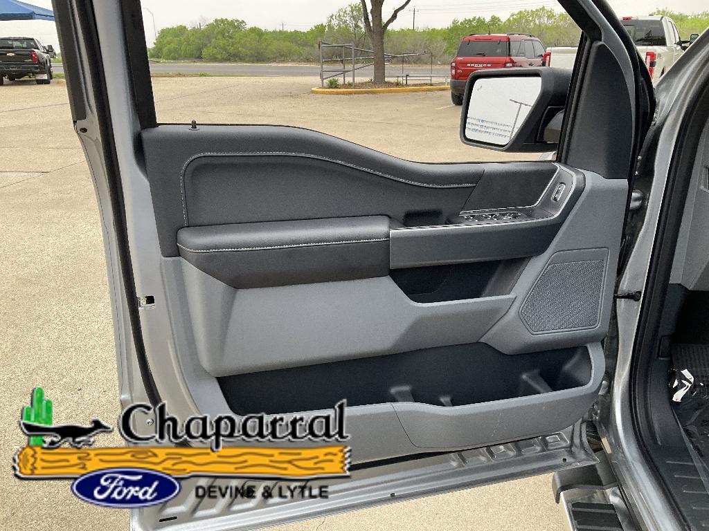new 2025 Ford F-150 car, priced at $47,704