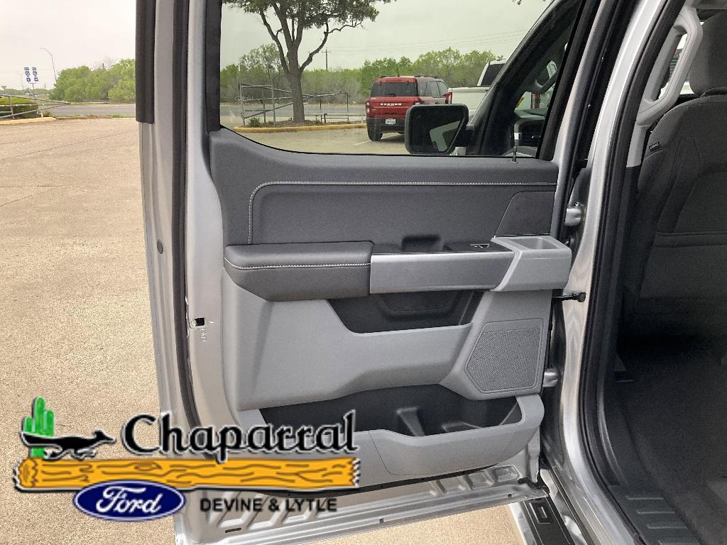 new 2025 Ford F-150 car, priced at $47,704