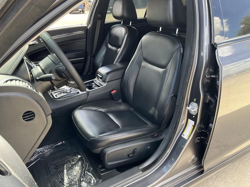 used 2022 Chrysler 300 car, priced at $22,995