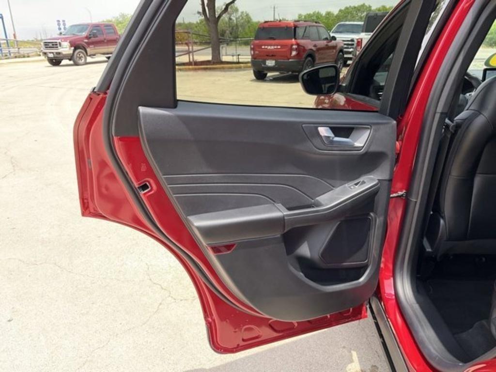 used 2025 Ford Escape car, priced at $26,998