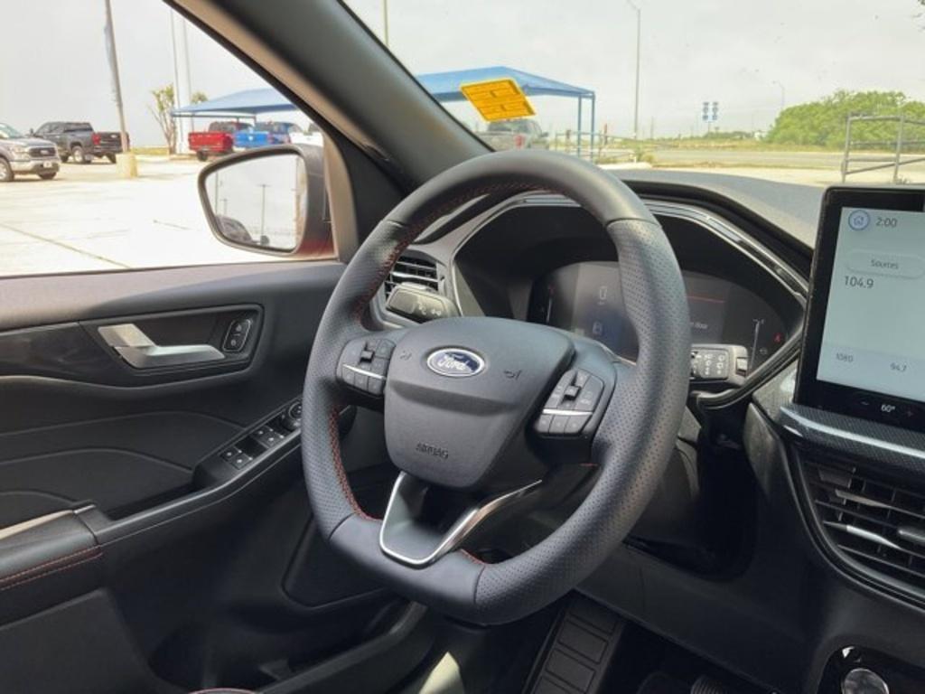 used 2025 Ford Escape car, priced at $26,998