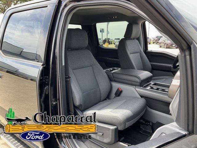 new 2025 Ford F-150 car, priced at $49,302