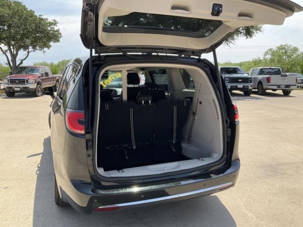 used 2023 Chrysler Pacifica car, priced at $26,223