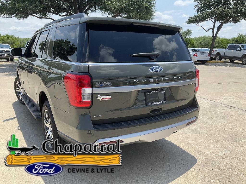 new 2024 Ford Expedition car, priced at $57,524