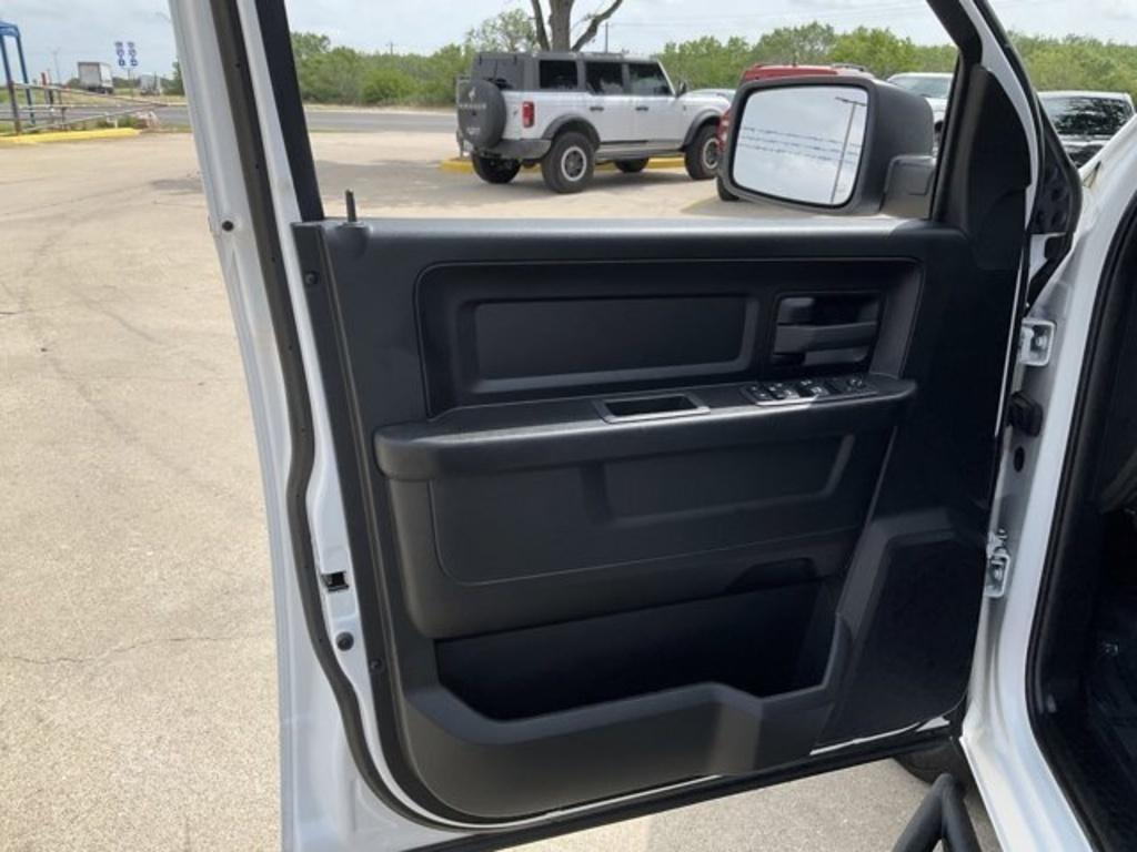 used 2022 Ram 1500 Classic car, priced at $26,987