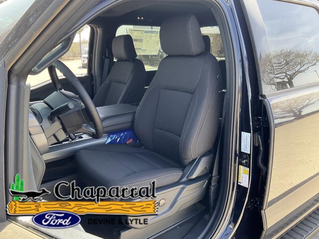 new 2025 Ford F-150 car, priced at $49,060