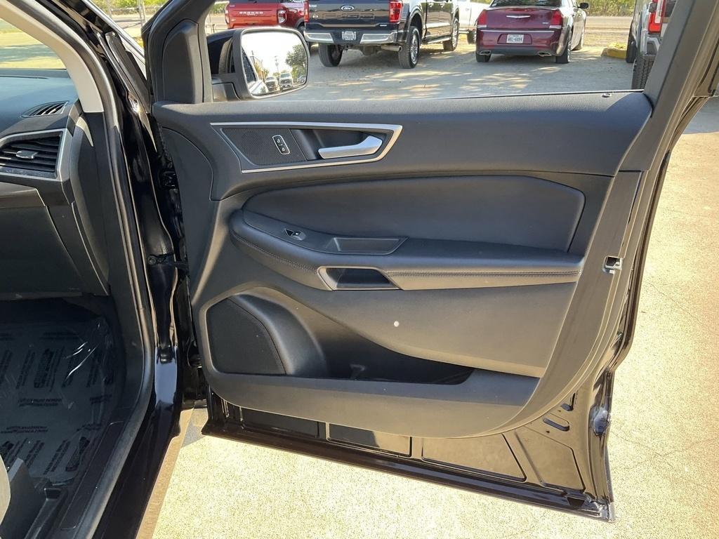 used 2023 Ford Edge car, priced at $22,471