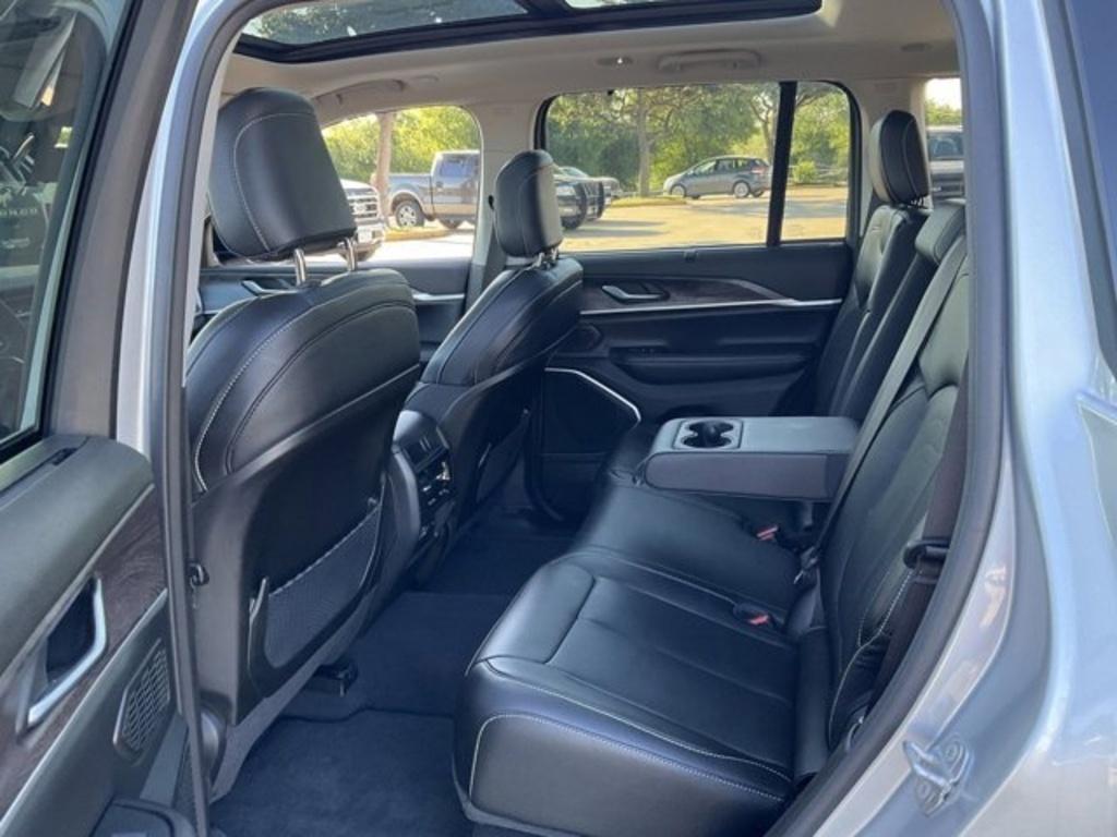 used 2022 Jeep Grand Cherokee 4xe car, priced at $29,375