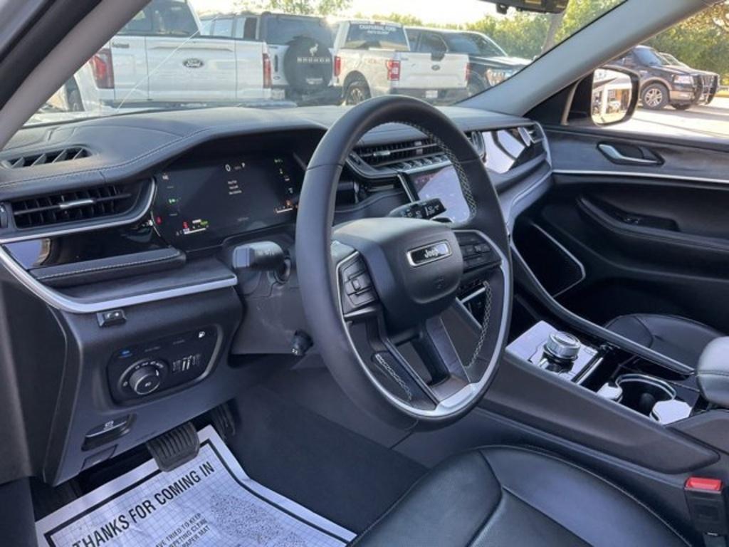 used 2022 Jeep Grand Cherokee 4xe car, priced at $29,375