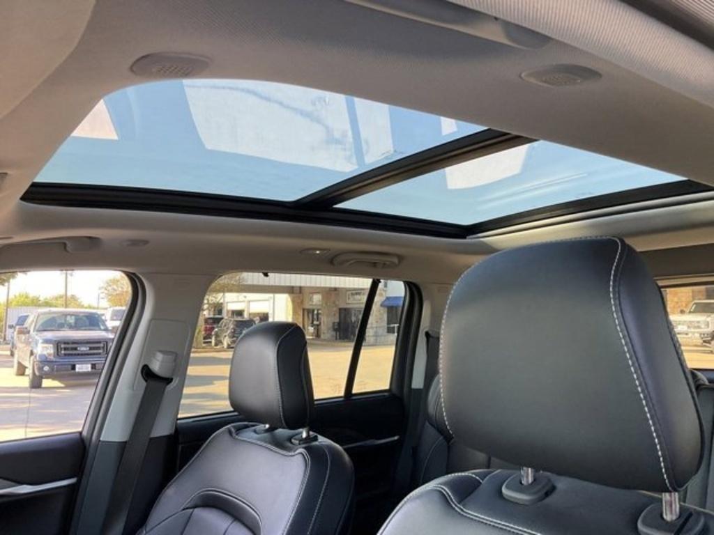 used 2022 Jeep Grand Cherokee 4xe car, priced at $29,375