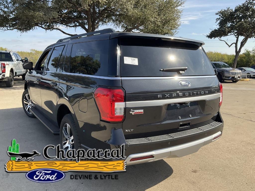 new 2024 Ford Expedition Max car, priced at $62,832