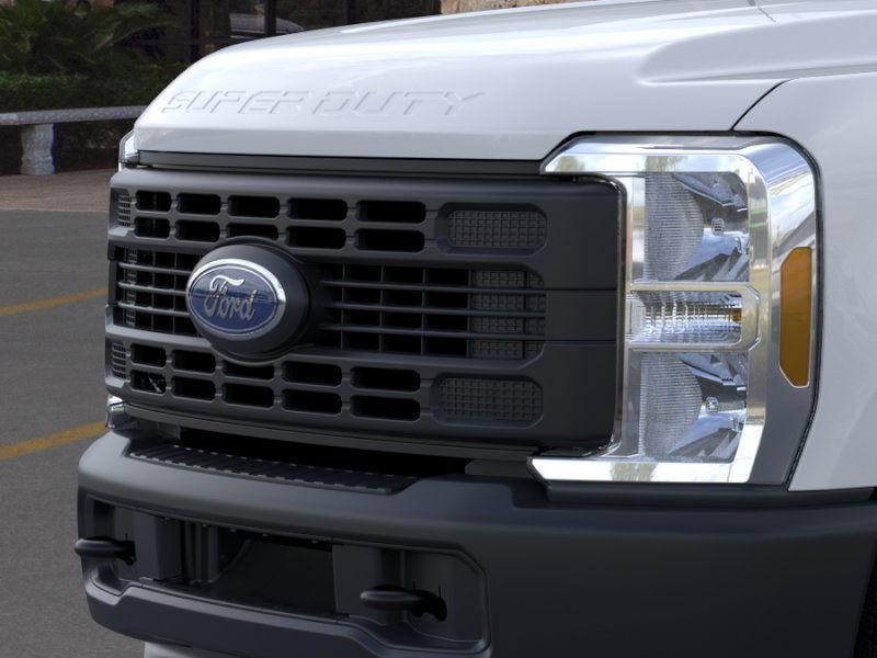 new 2025 Ford F-250 car, priced at $53,814