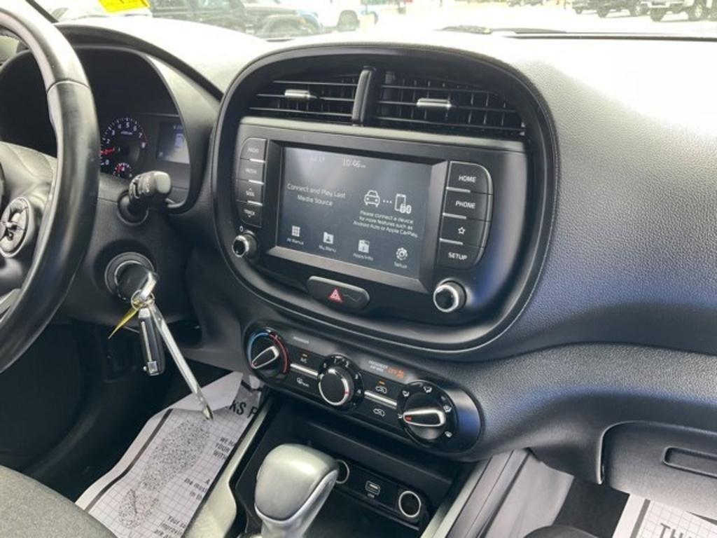 used 2021 Kia Soul car, priced at $19,335