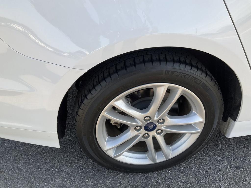 used 2018 Ford Fusion Hybrid car, priced at $16,135