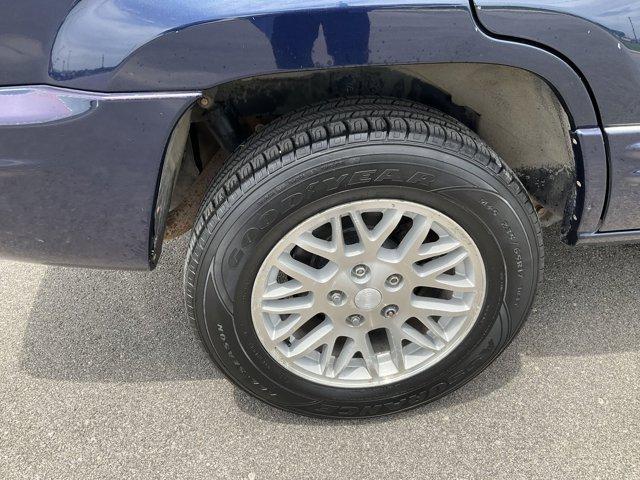 used 2004 Jeep Grand Cherokee car, priced at $5,500