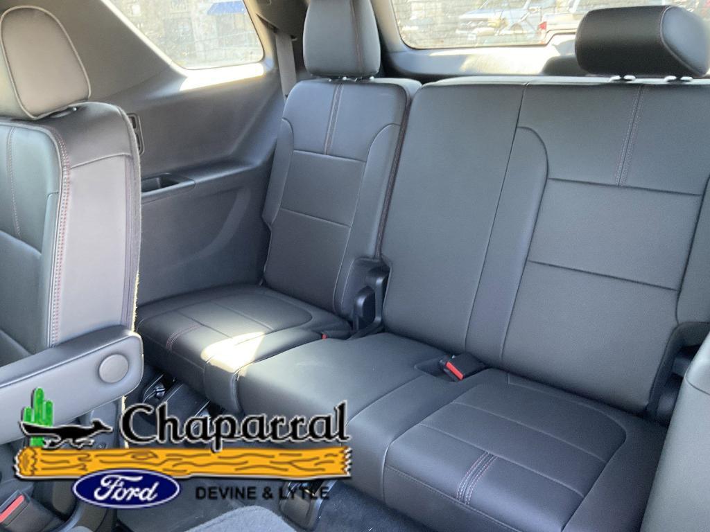 used 2023 Chevrolet Traverse car, priced at $39,975