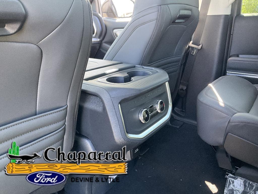new 2025 Ford Expedition car, priced at $69,420