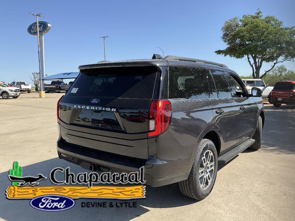 new 2025 Ford Expedition car, priced at $69,420