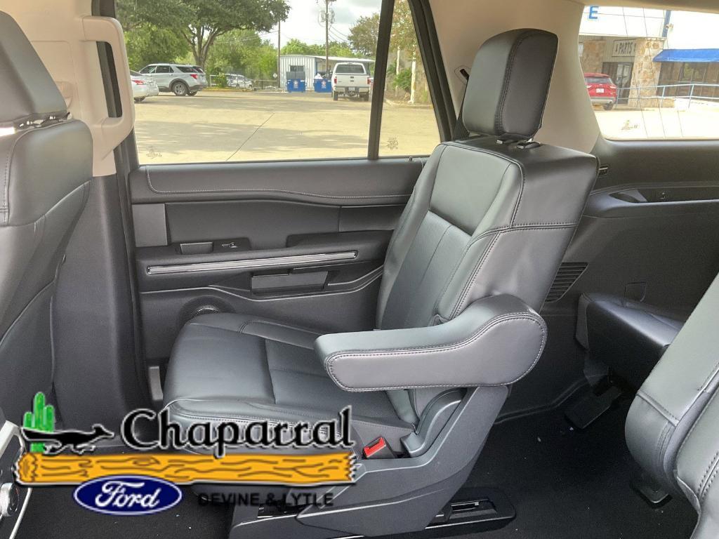 new 2024 Ford Expedition car, priced at $59,944