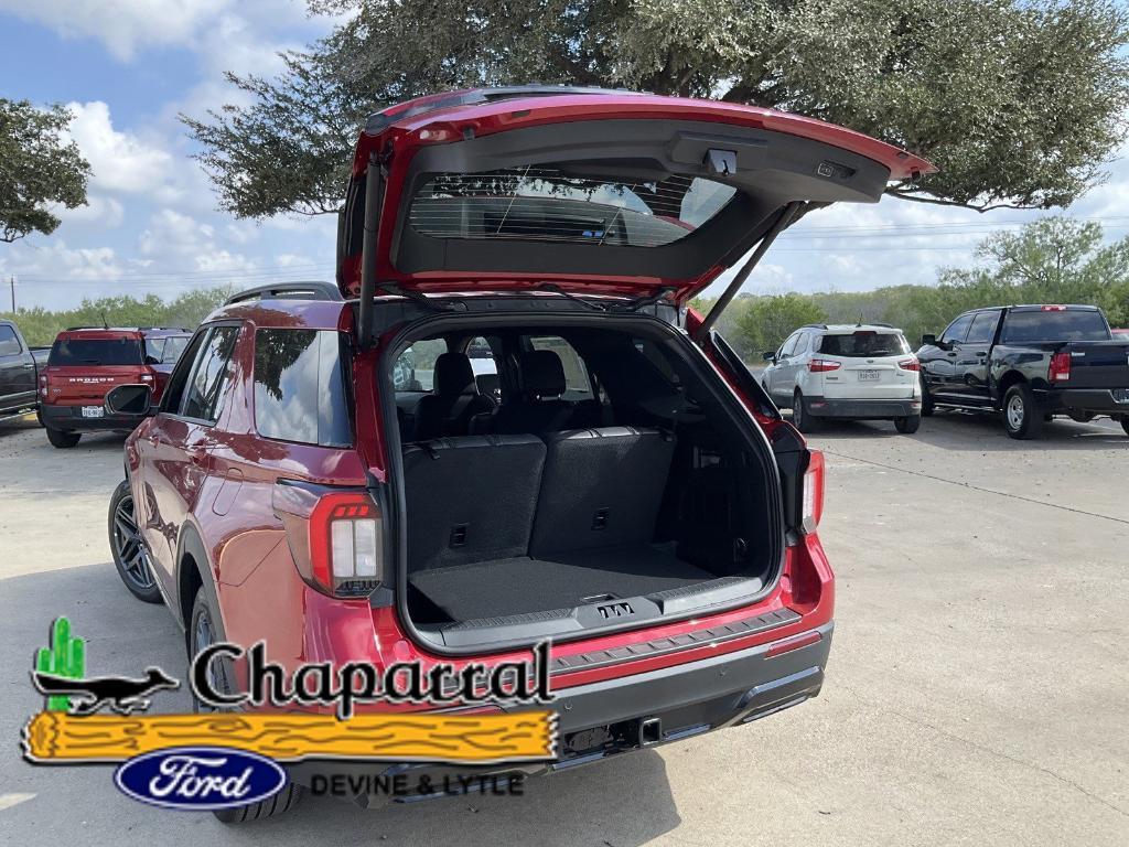 new 2025 Ford Explorer car, priced at $47,433